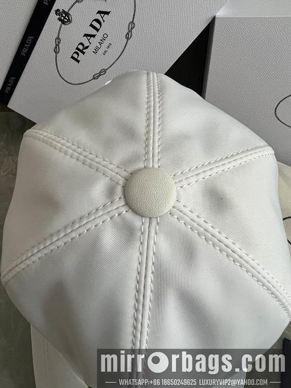 Prada Hat dx69