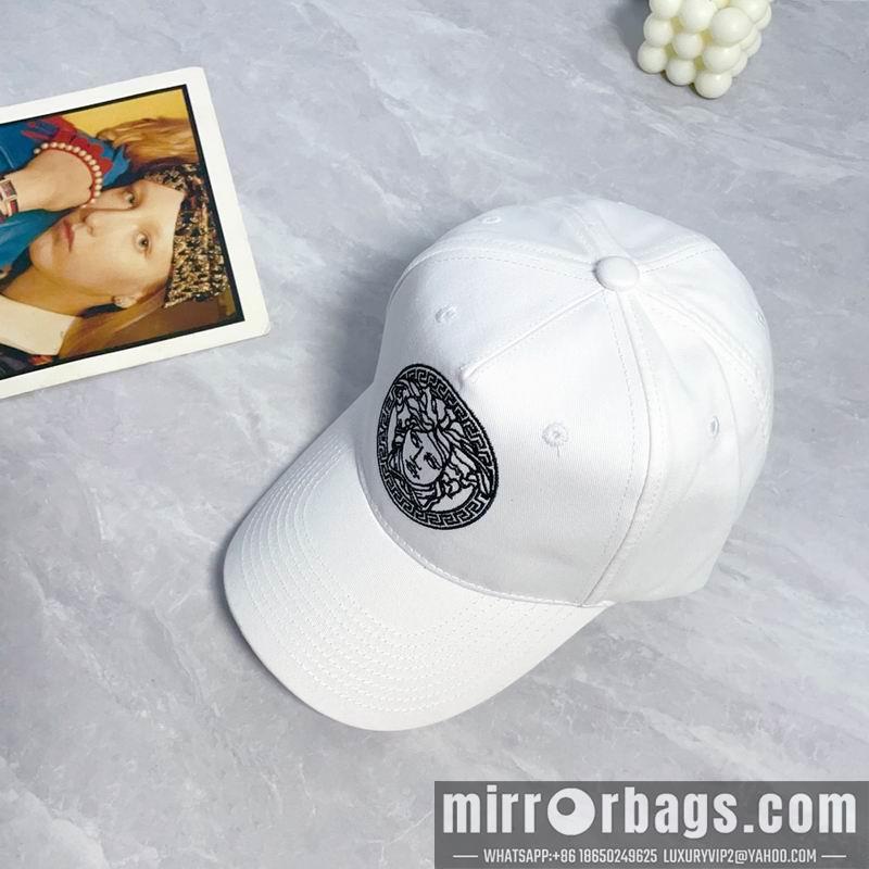 Versace Hat dx03