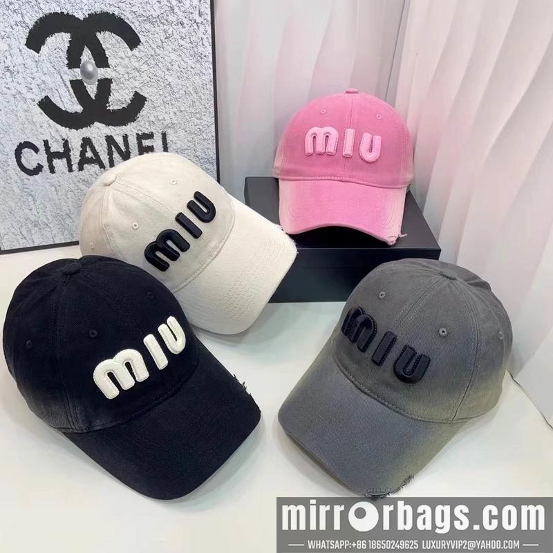 Miumiu Hat dx21