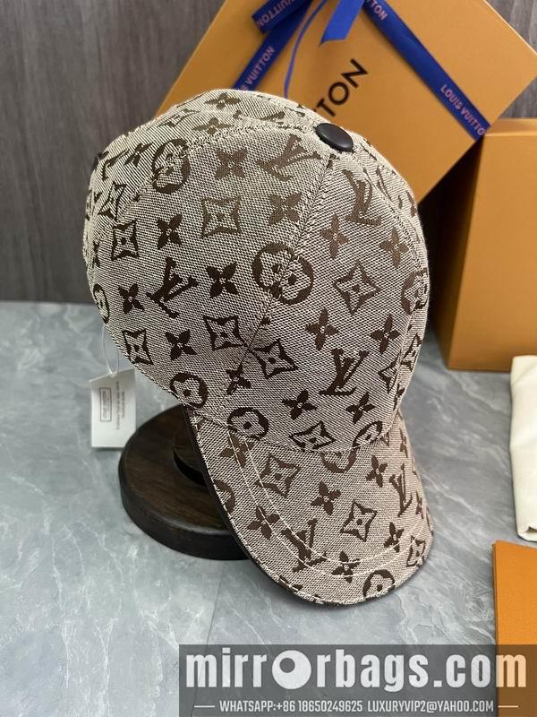 LV Hat dx109