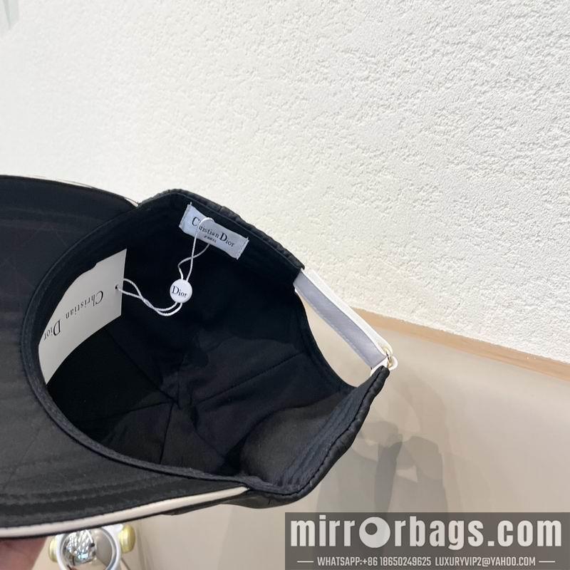 Dior Hat 072801