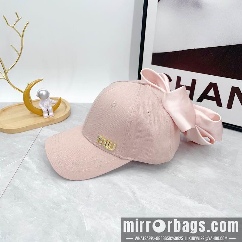 Miumiu Hat dx08