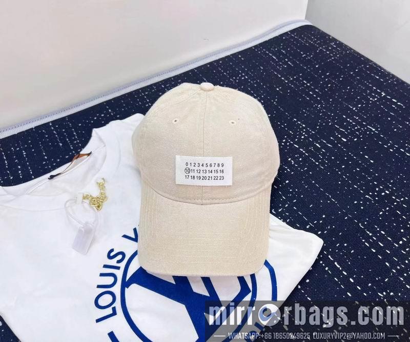 Margiela Hat dx01