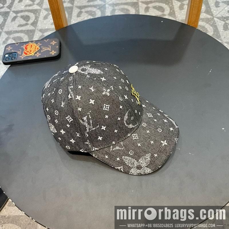 LV Hat 0307105