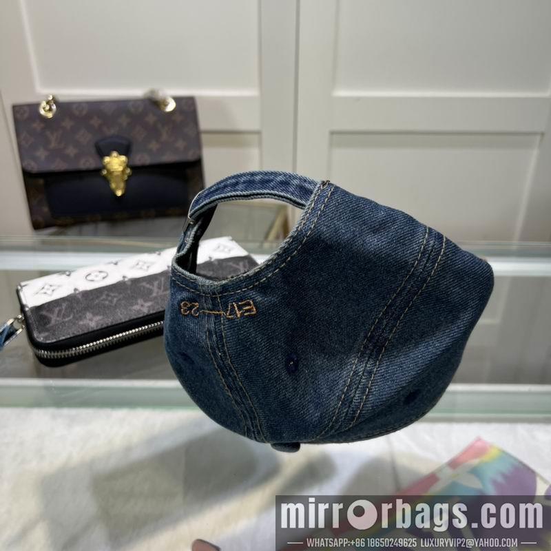 Emis Hat 071301