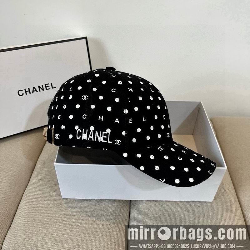 Chanel Hat dx30