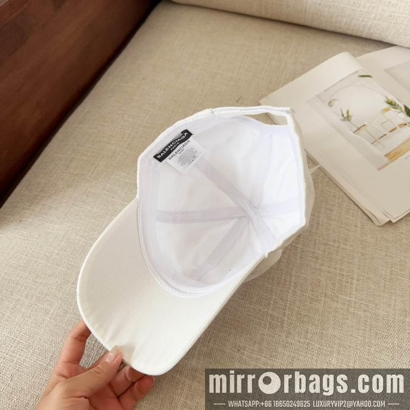 Balenciaga Hat dx122