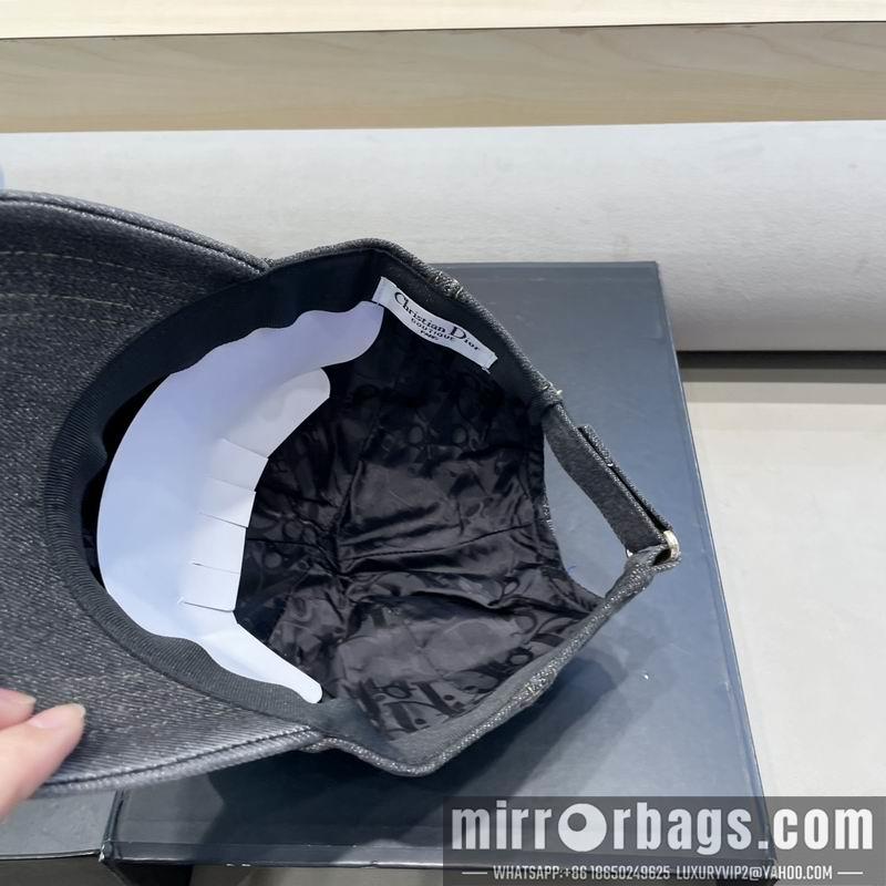 Dior Hat 121402