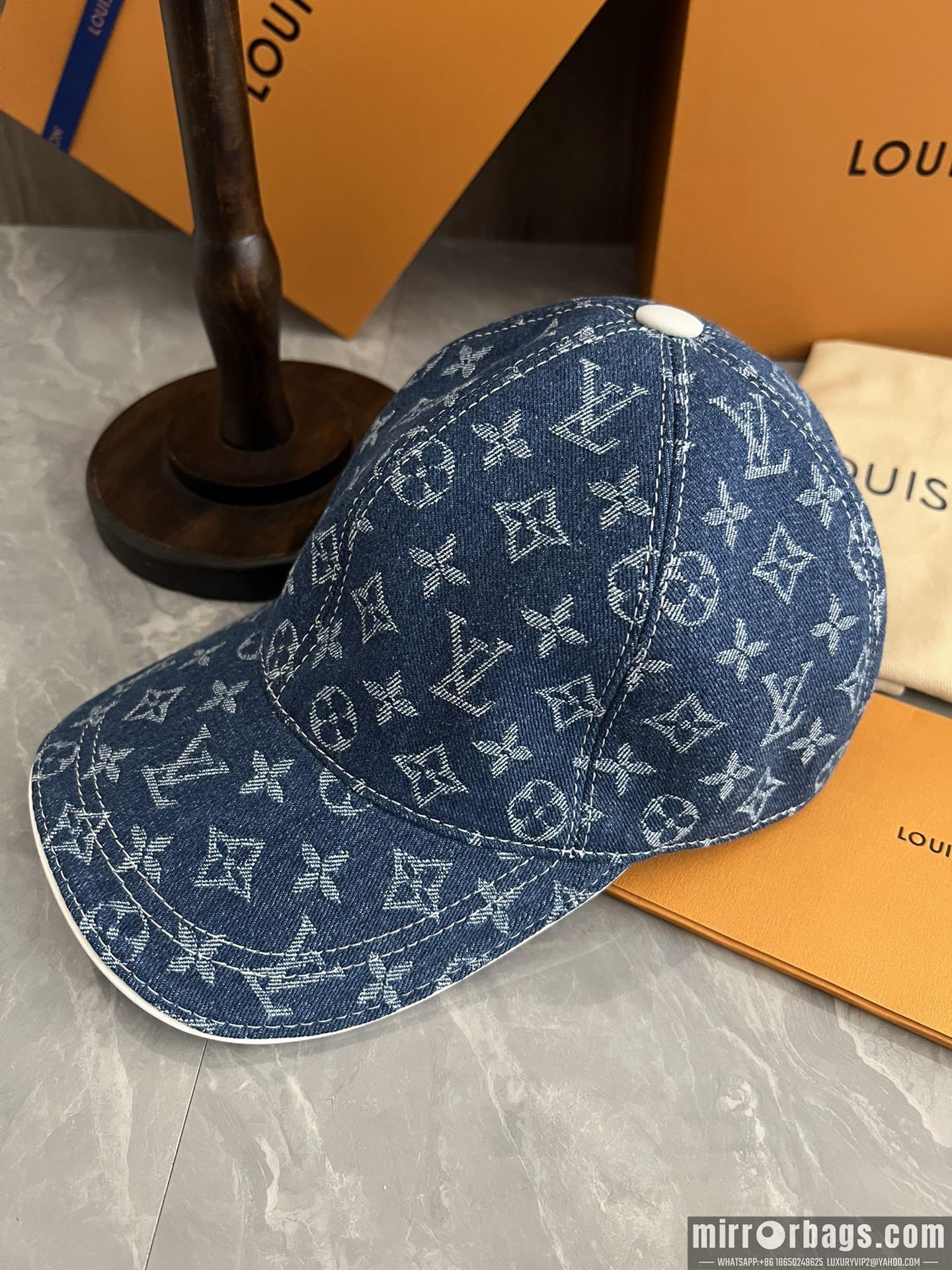 LV Hat dxn05