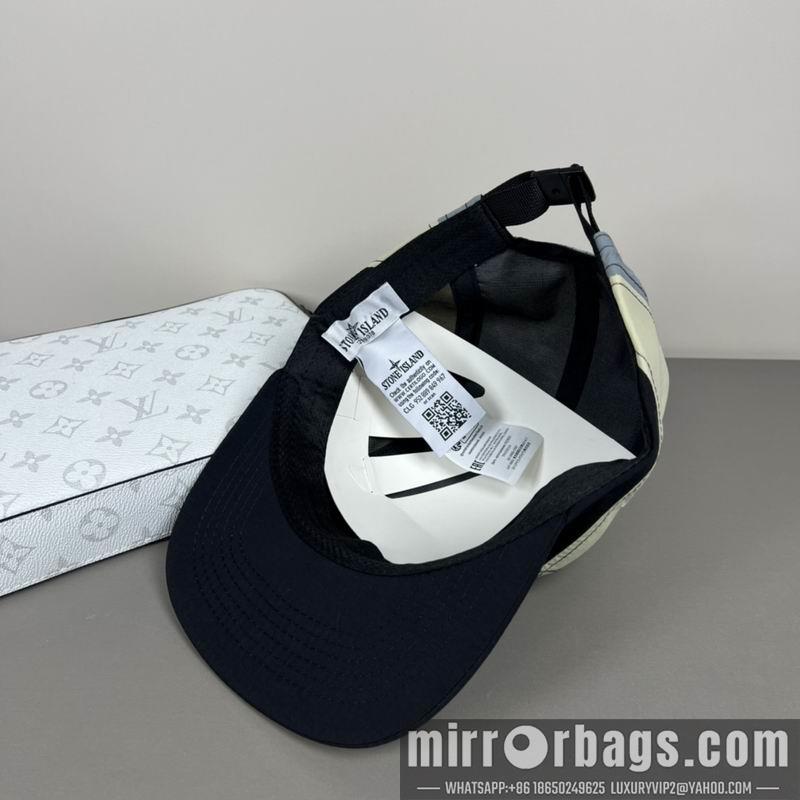 Stone Island Hat dx04
