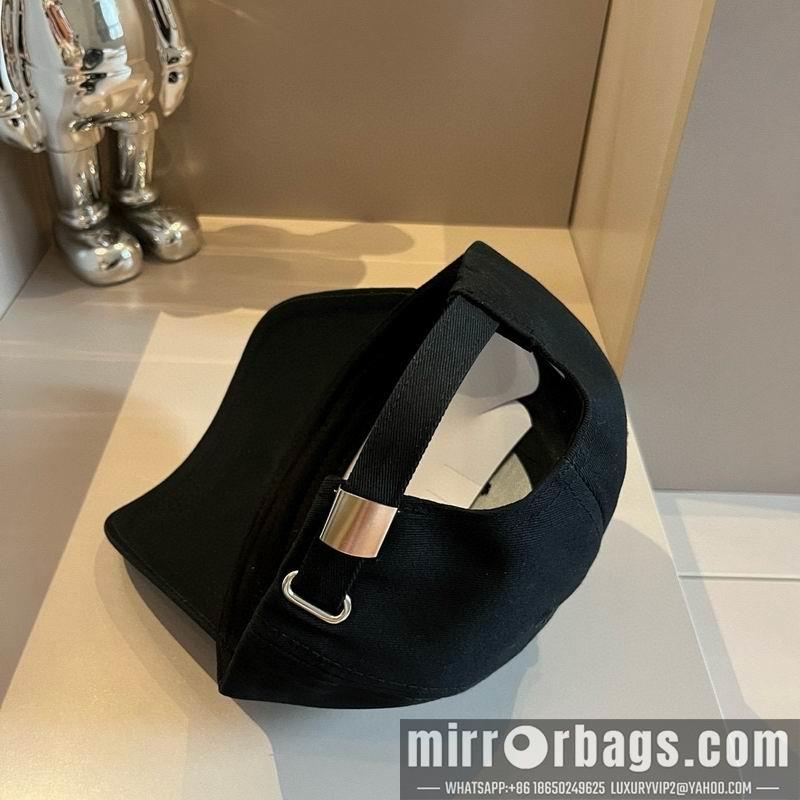 Miumiu Hat dx33