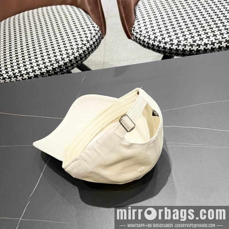 LV Hat 041416