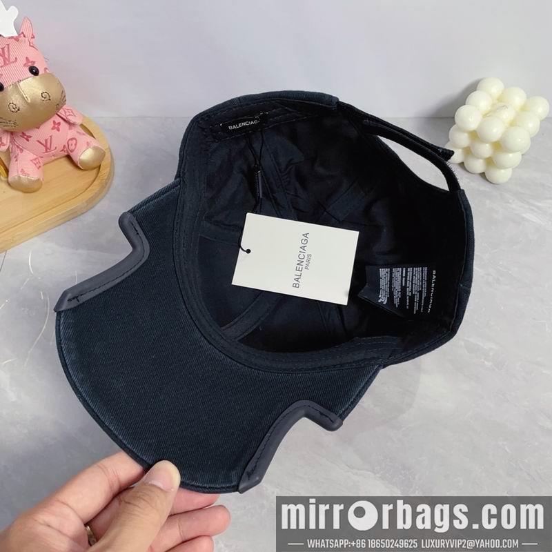 Balenciaga Hat dx86