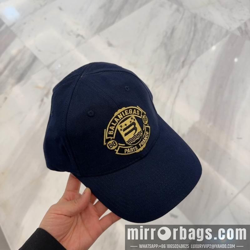 Balenciaga Hat dx72
