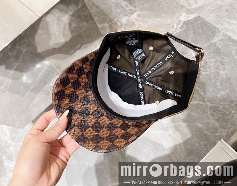 LV Hat 071303