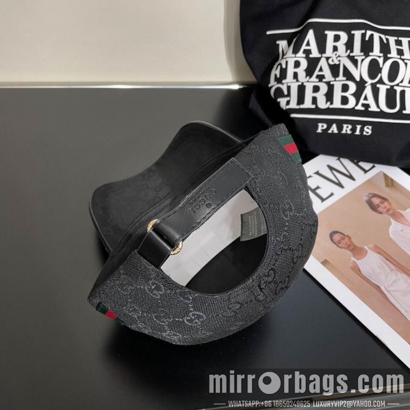 Gucci Hat dx39