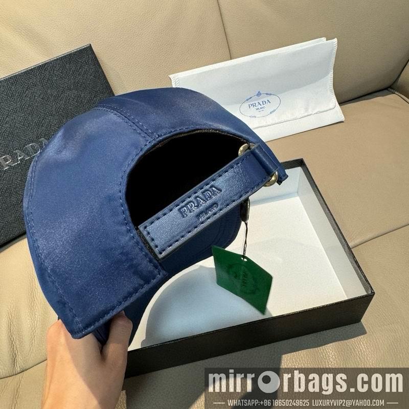 Prada Hat dx64