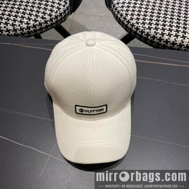 LV Hat 010701