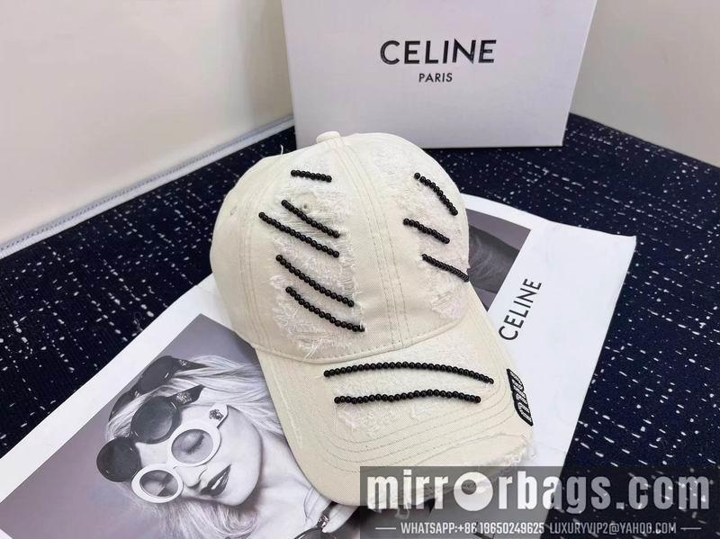 Miumiu Hat dx69