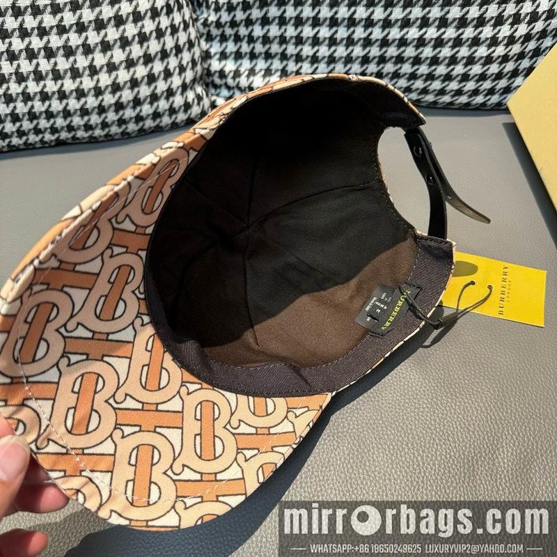 Burberry Hat dx30