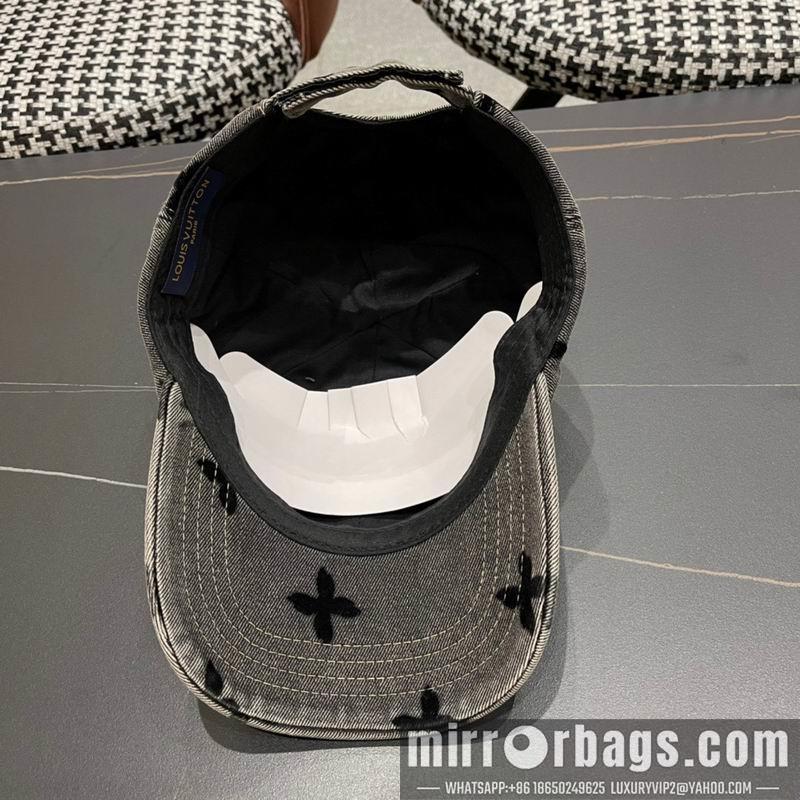 LV Hat 072801
