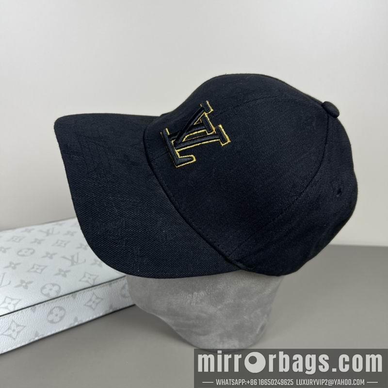 LV Hat dx61