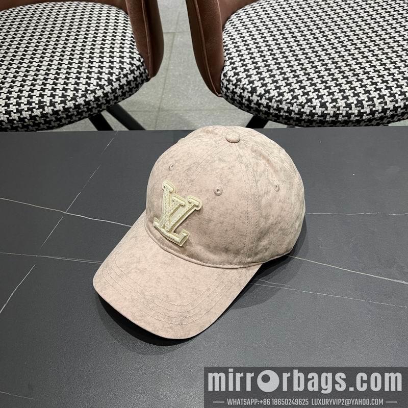 LV Hat 040204