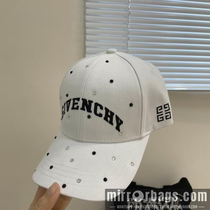 Givenchy Hat dx03