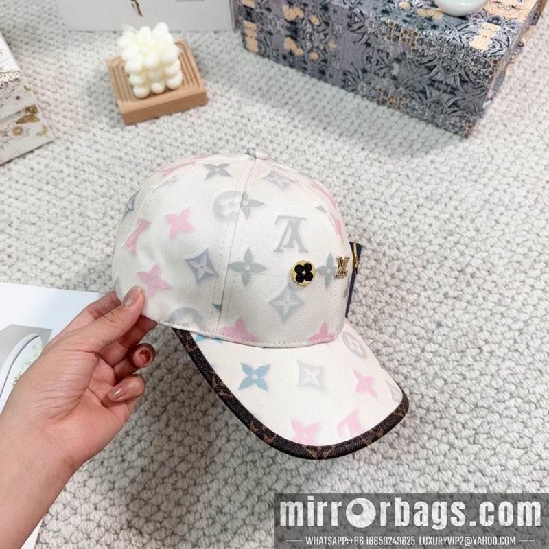 LV Hat 122115