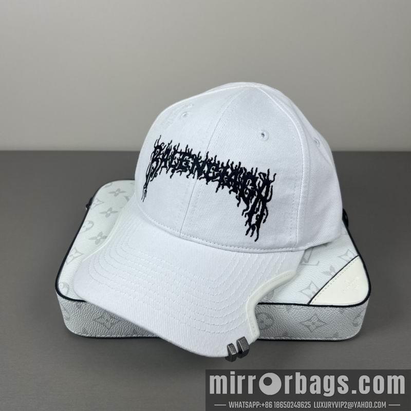 Balenciaga Hat dx05