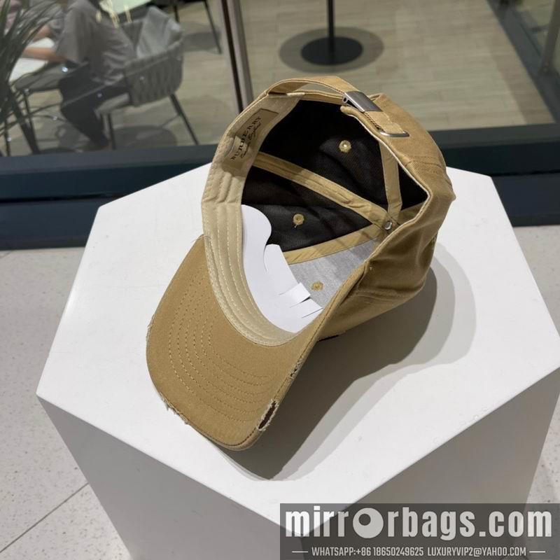 Burberry Hat 050705