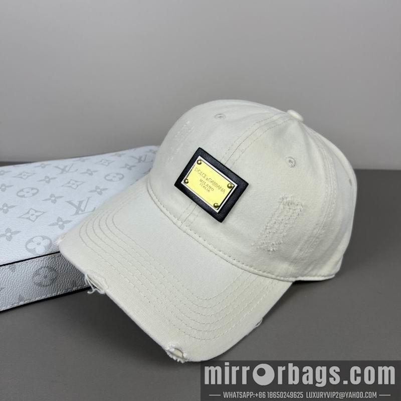 DG Hat dx20