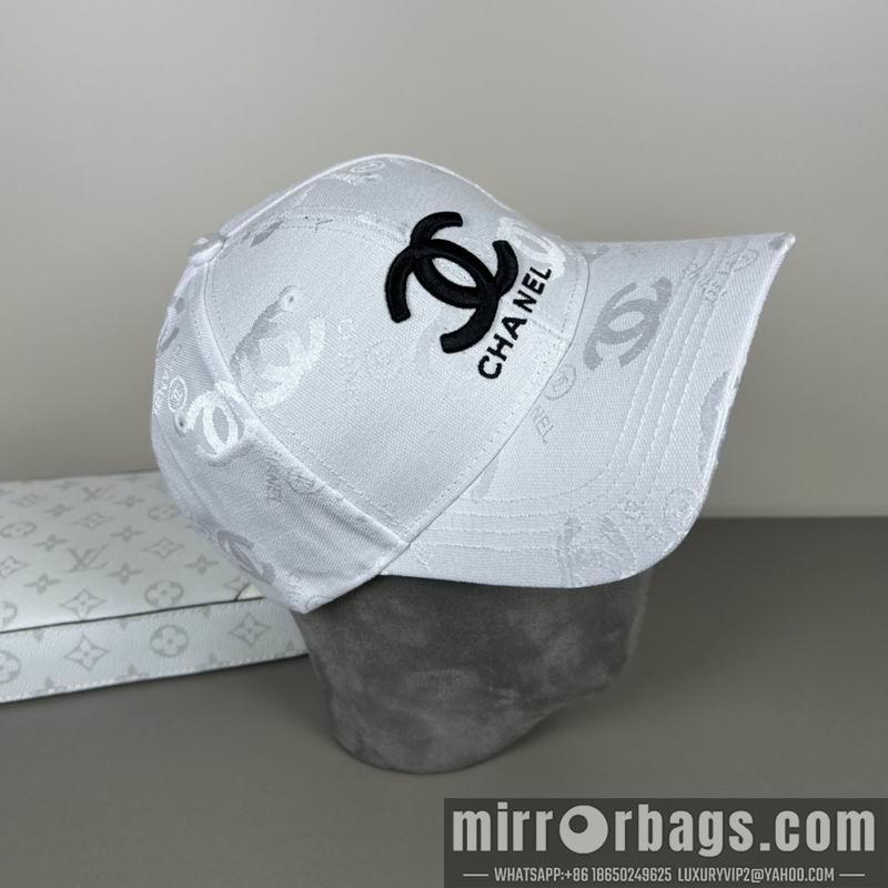 Chanel Hat dx25