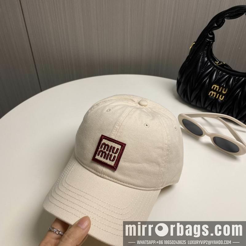 Miumiu Hat dx97