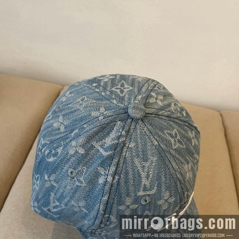 LV Hat dx42