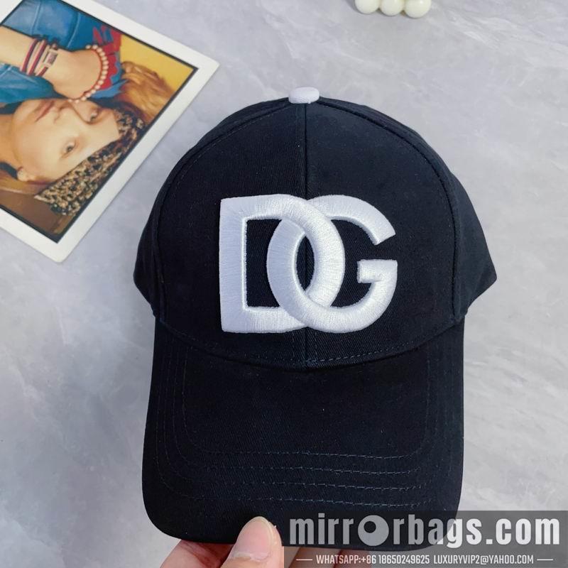 DG Hat dx16