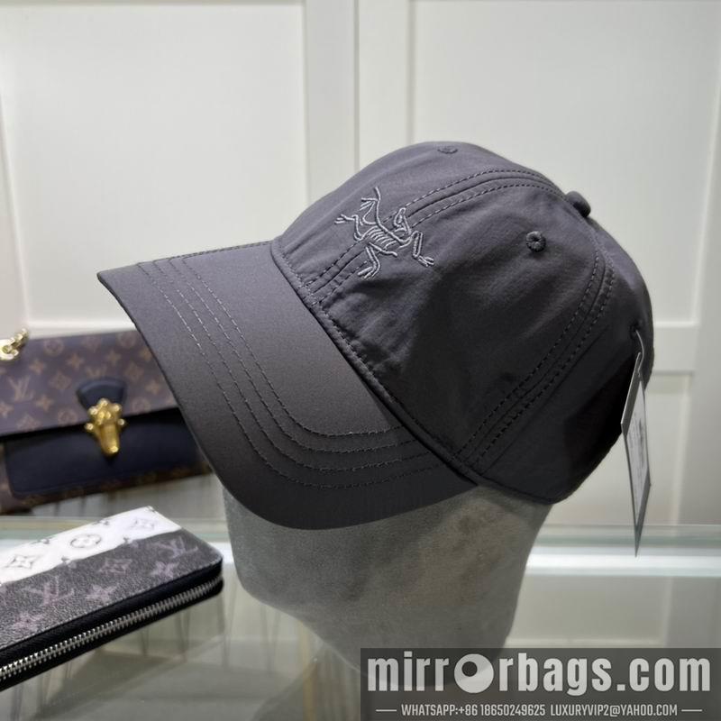 Arcteryx Hat dx08