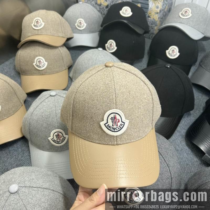 Moncler Hat dx12