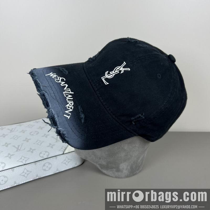 YSL Hat dx34