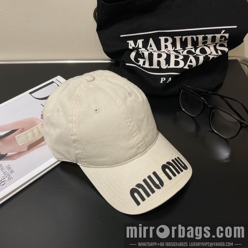 Miumiu Hat dx27