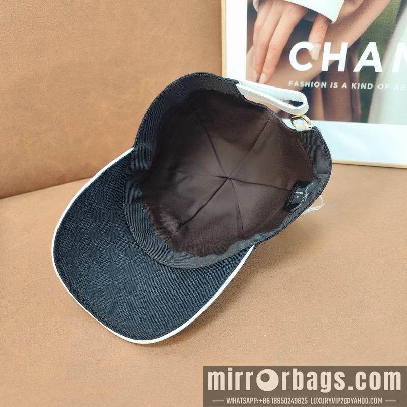 LV Hat dx92