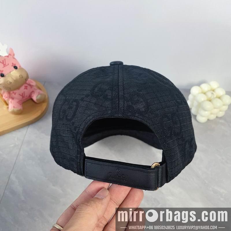 Gucci Hat dx39