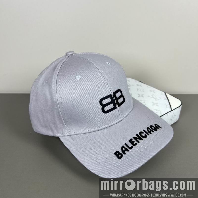 Balenciaga Hat dx47