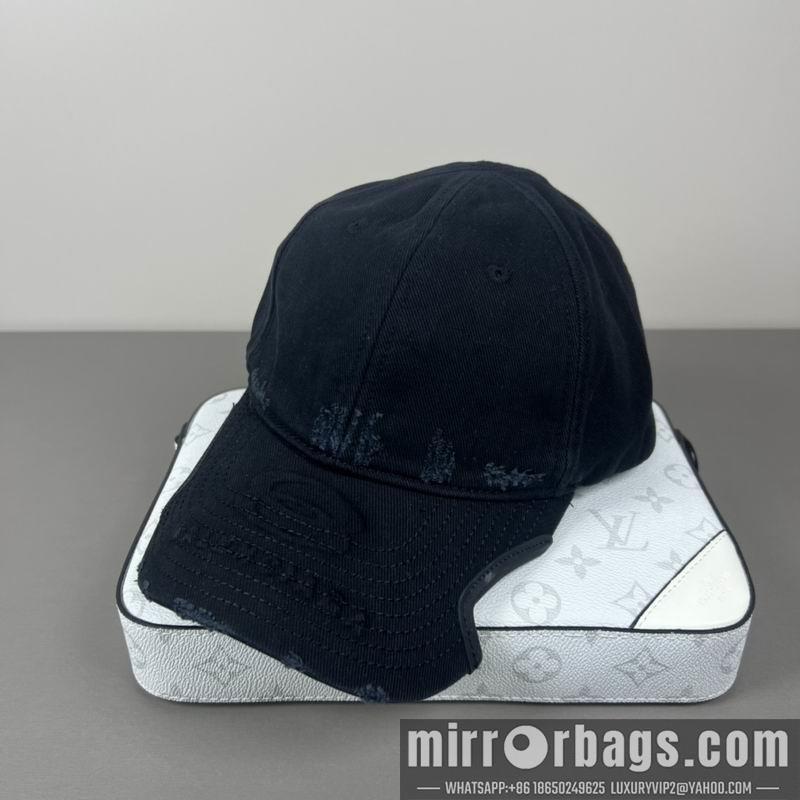 Balenciaga Hat 021003