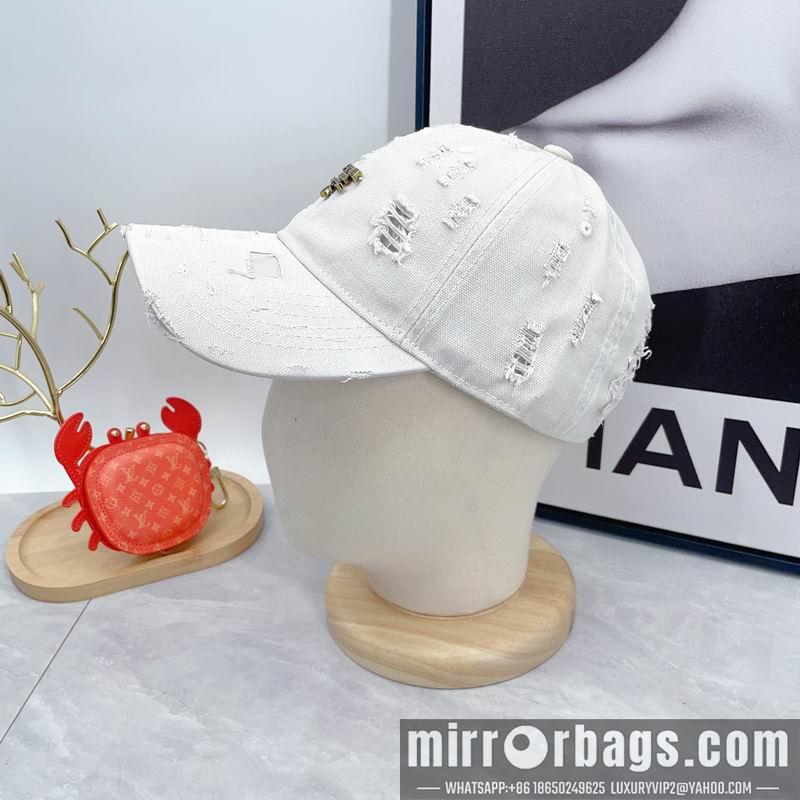 Prada Hat dx13