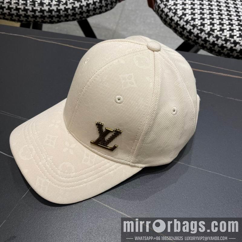 LV Hat 072803
