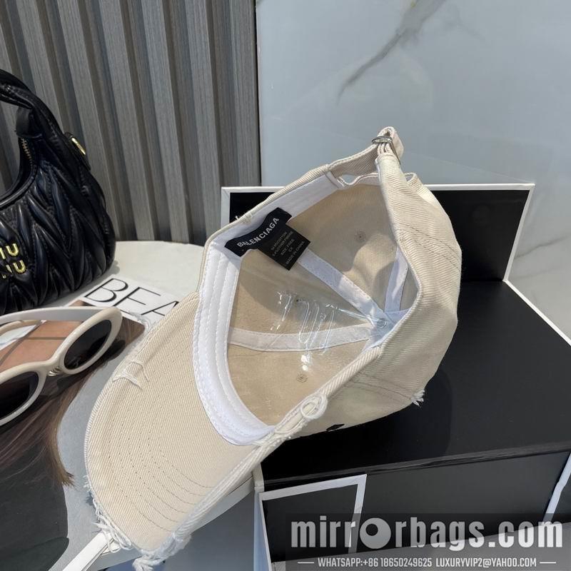 Balenciaga Hat dx65