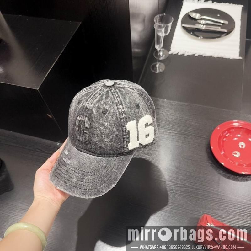 Celine Hat 083001