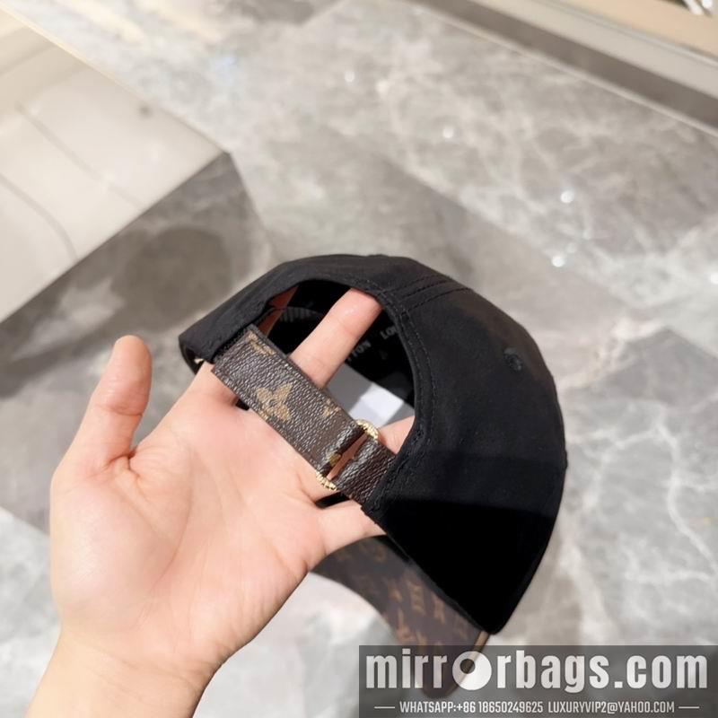LV Hat 050712