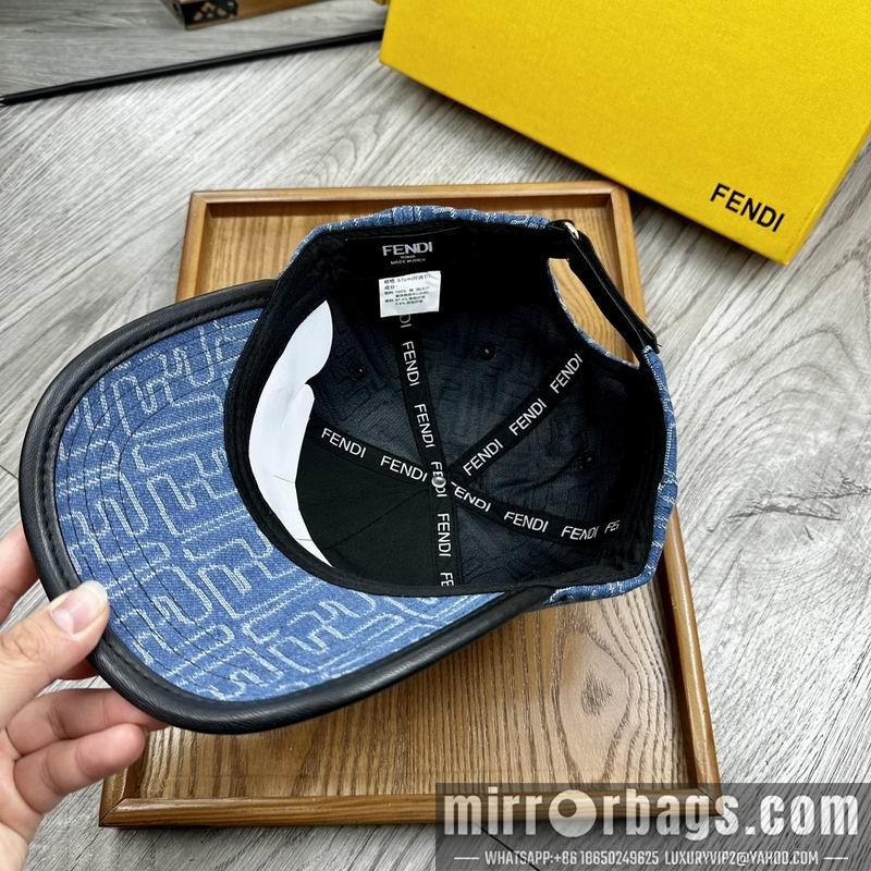 Fendi Hat dx08